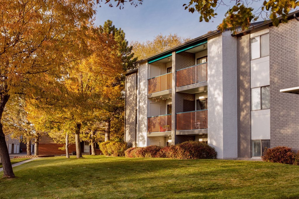 Clover Creek Exterior Shot