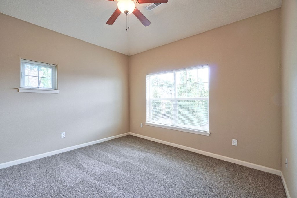 LookoutAtTheRidge_Washougal_WA_Interior_Bedroom
