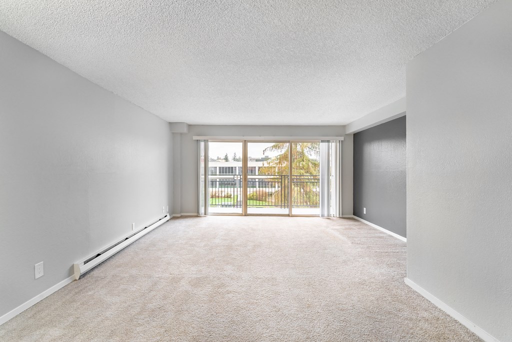 Luxe at Meridian Apartments Living Room