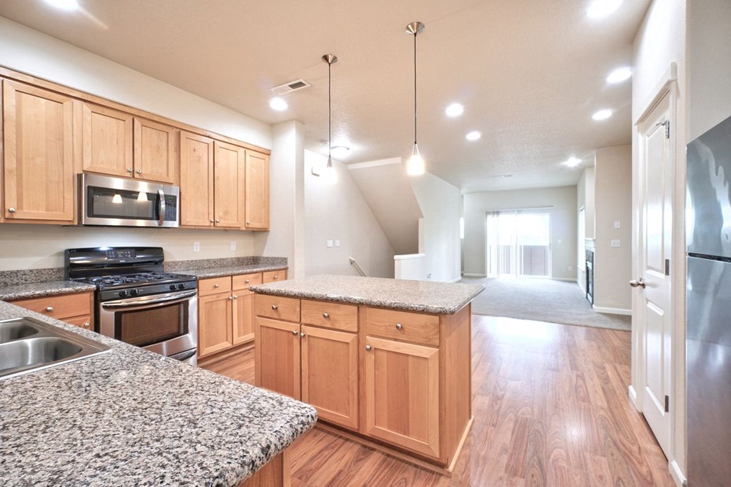 LookoutAtTheRidge_Washougal_WA_Interior_Kitchen