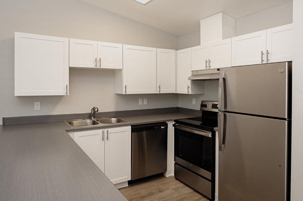 Outlook16 Model Kitchen