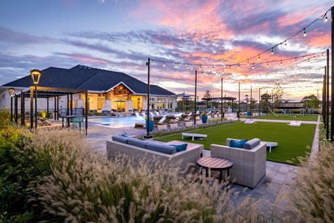Allora Cinco Ranch Outdoor Area