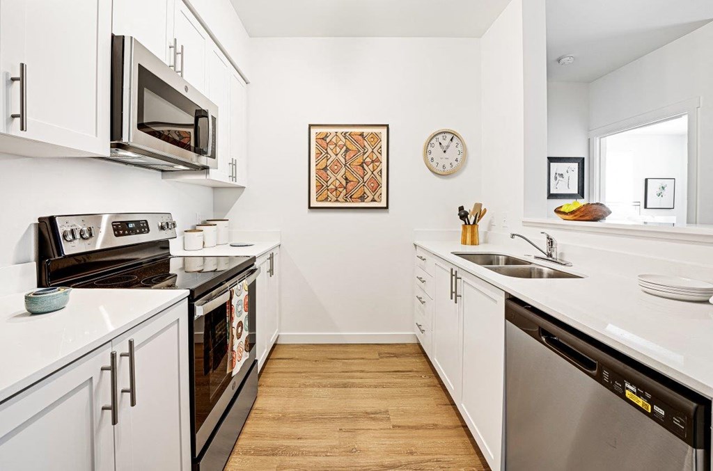 Velo_Eugene_OR_Int_Kitchen_2