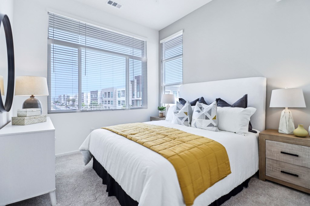 AxisMillenia_ChulaVista_CA_Interior_MainBed