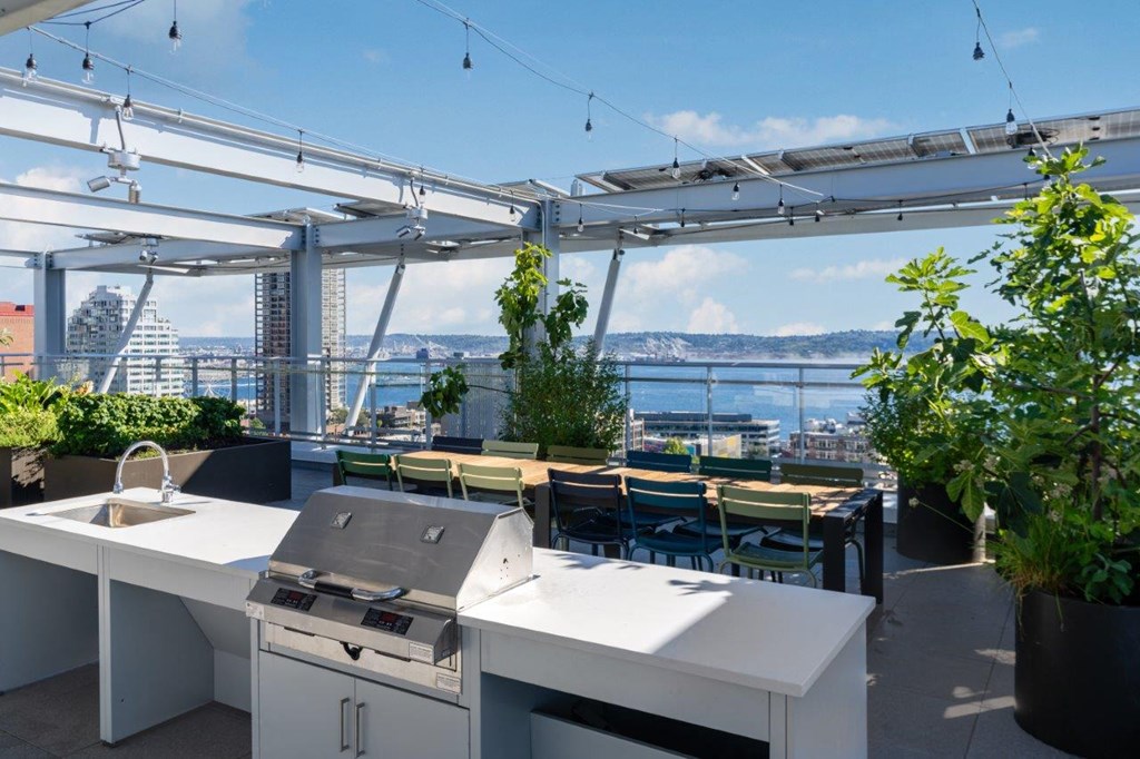 3ZERO3 New Apartments in Seattle, Washington Rooftop Patio with BBQ