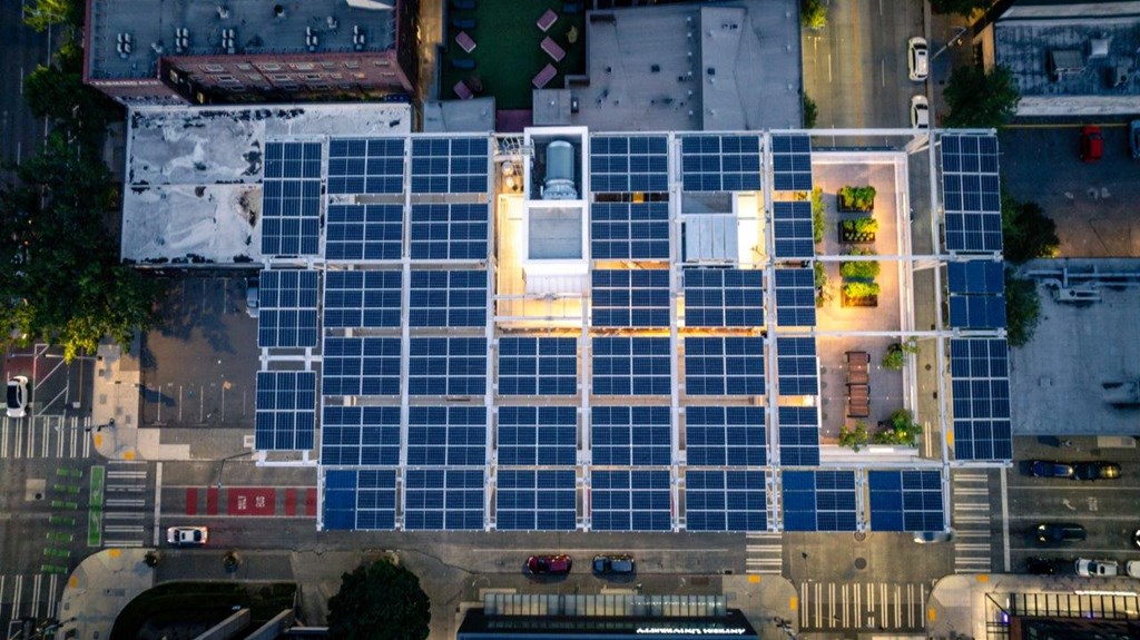 3ZERO3 New Apartments in Seattle, Washington Roof with Solar Panels