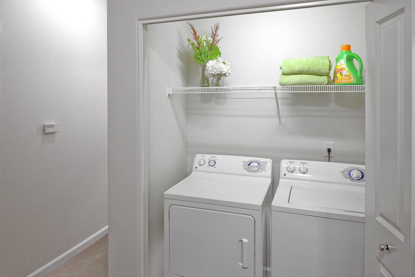 Washougal, WA Lookout at the Ridge Apartments Laundry