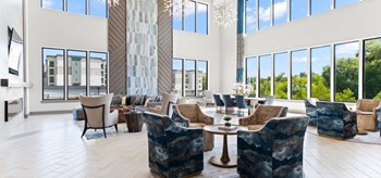 Northside at the Woodlands Grand Lobby - Photo Gallery 10