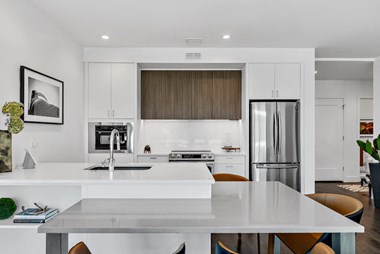 Boulder Commons Apartments Model Kitchen