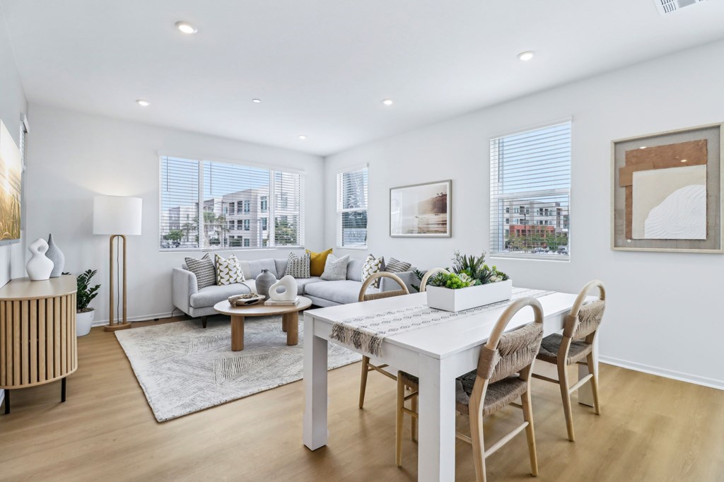 AxisMillenia_ChulaVista_CA_Interior_OpenLiving2