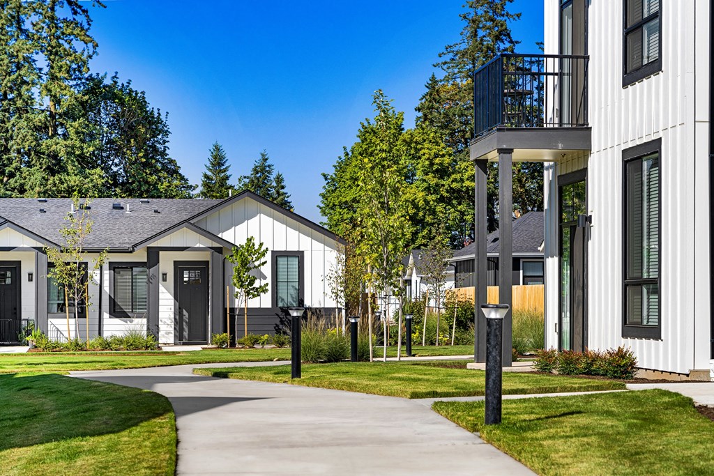 The Farmstead_Eugene_OR_Exterior_cottage_flats