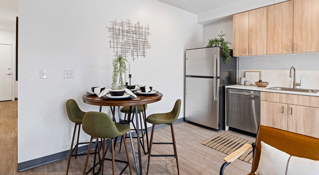 Vanguard Model Kitchen and Dining Area