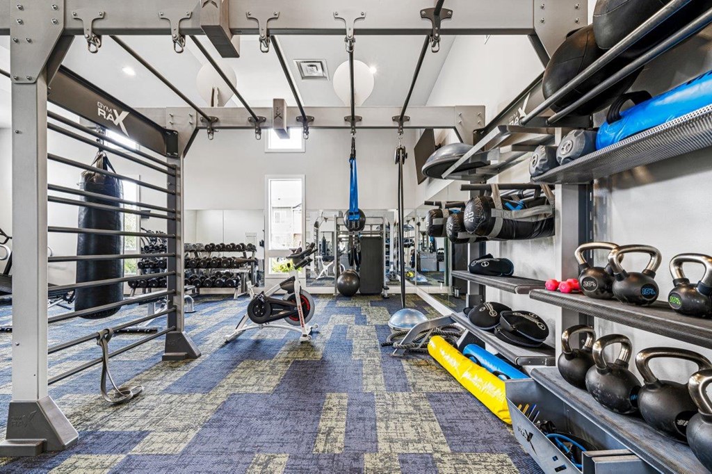 EvergreenVillageDeltaRidge_Eugene_OR_Int_Amenity_Fitness_3