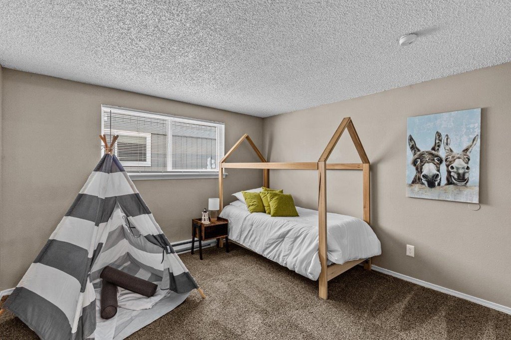 Paxton Apartments Model Bedroom