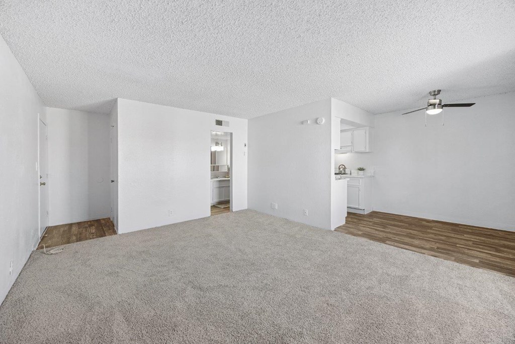 Madera at Metro Living room