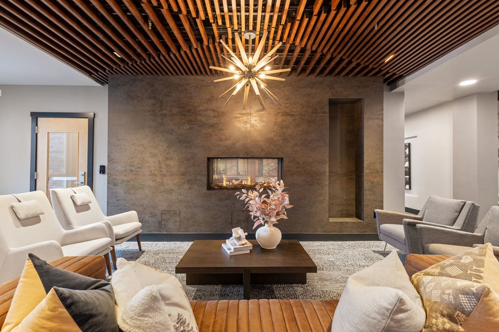 Solis_Petrosa_Bend_OR_Amenity_Lobby2