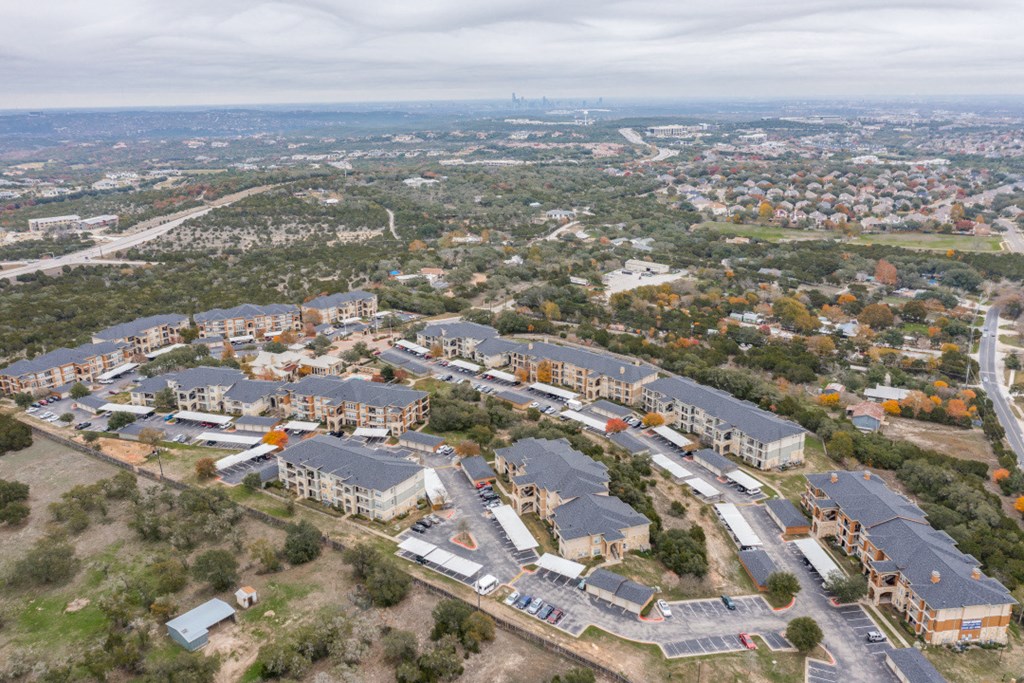 Hudson Miramont Apartments Aerial View of Community and Surrounding Neighborhood