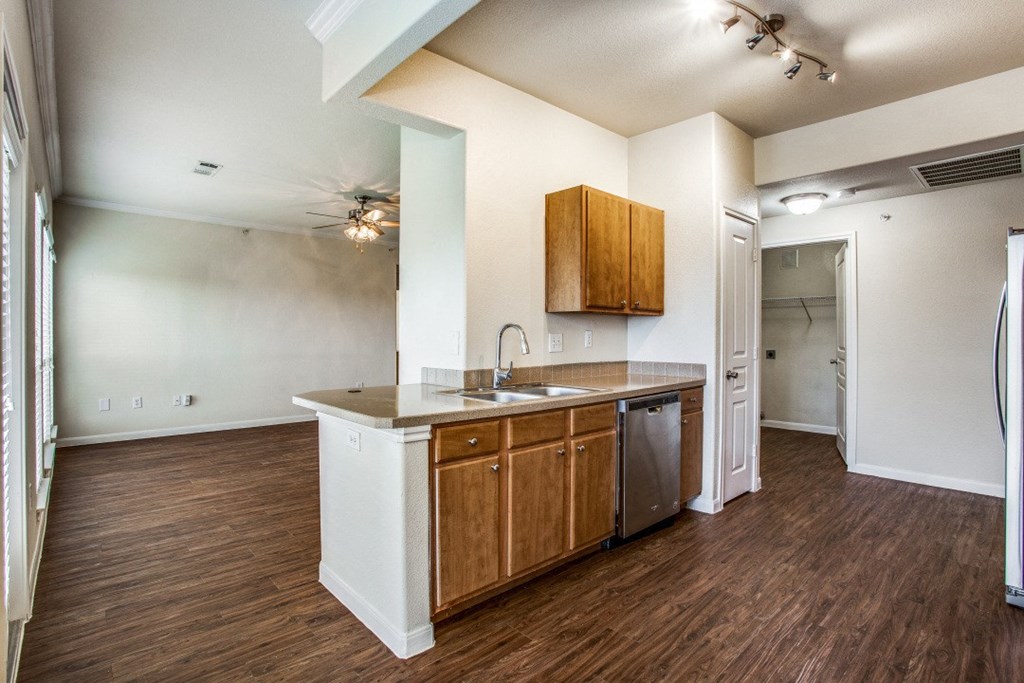 Hudson Miramont Apartments Model Kitchen