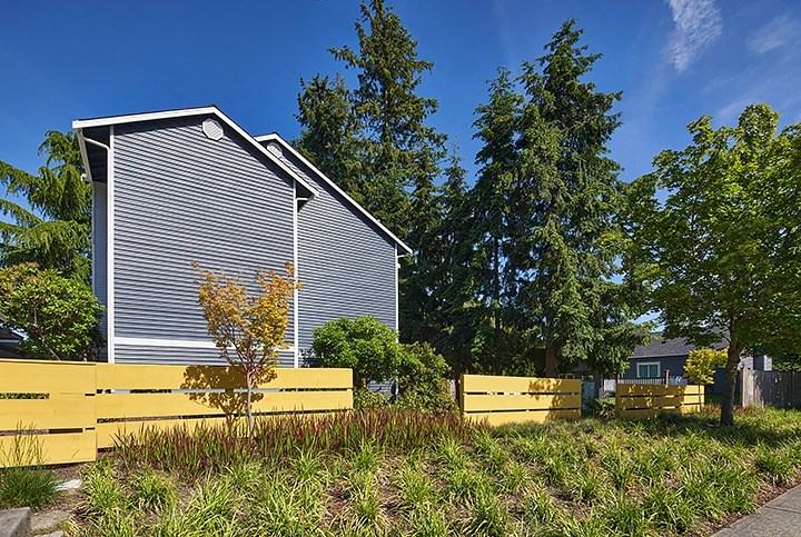 The Lakehouse Apartments Exterior of Buidling