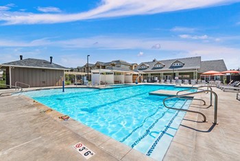 Prelude at Paramount Apartments Swimming Pool - Photo Gallery 11