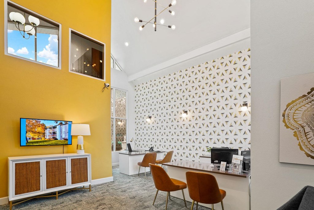 Clover Creek Leasing Office