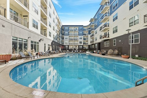 909 Flats Modern Apartments in Nashville, Tennessee Pool