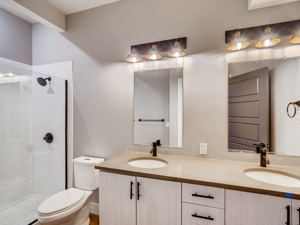 Satori Apartments Bathroom