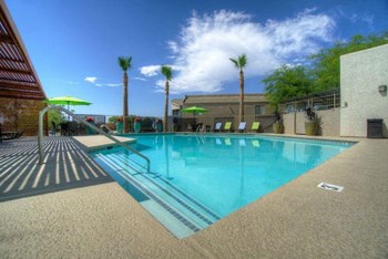 Domain 3201 Large Outdoor Pool with Covered Seating - Photo Gallery 14