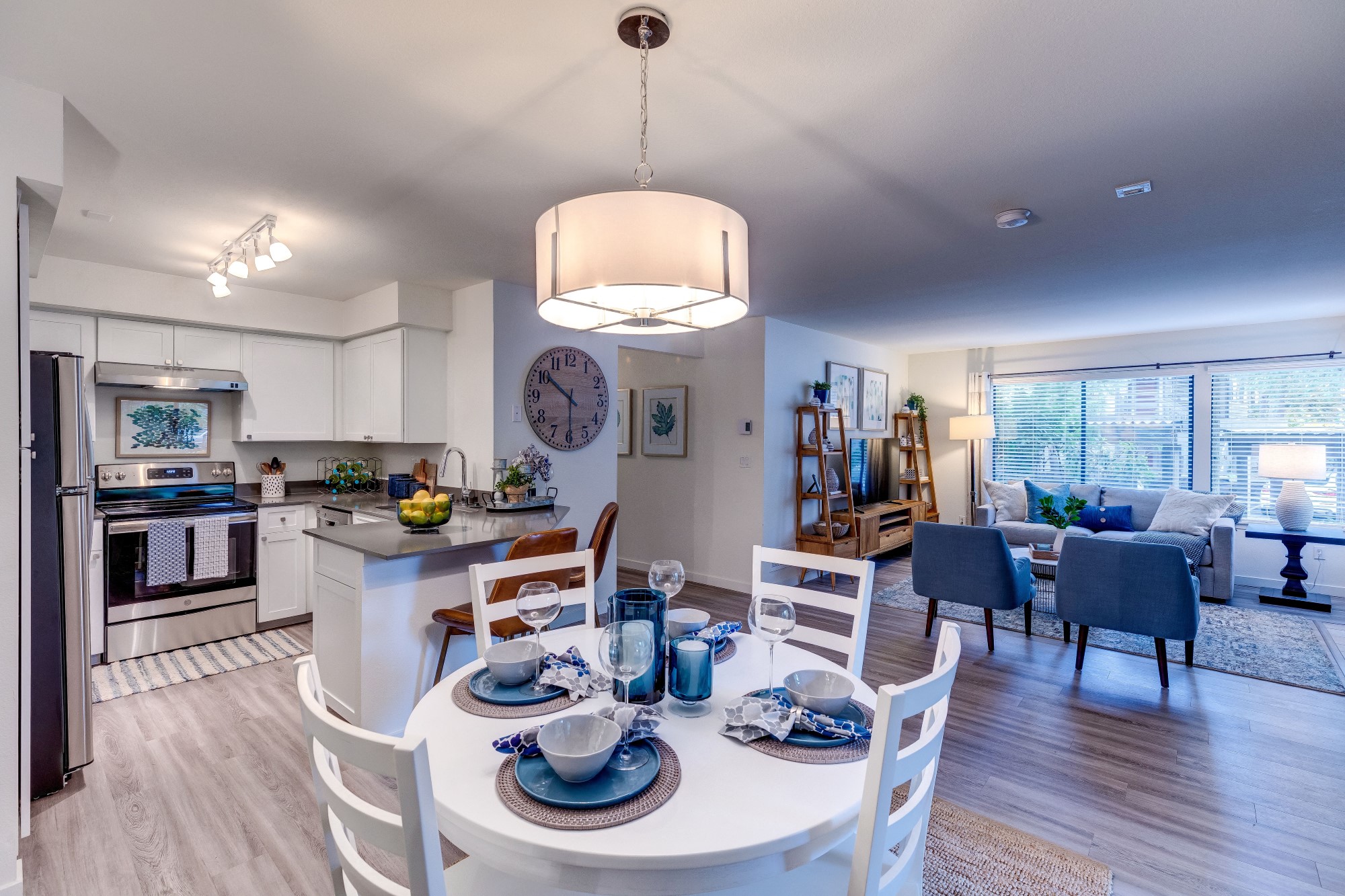 Park In Bellevue Apartments in Bellevue, WA