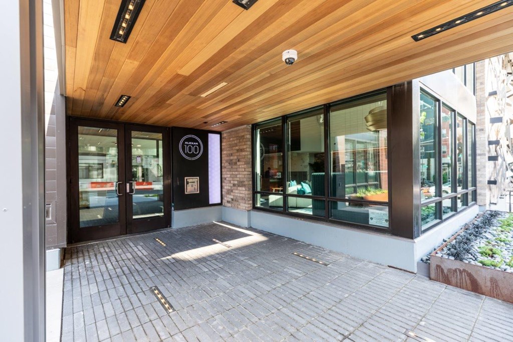 Alexan 100 Apartments Outdoor Front Entrance