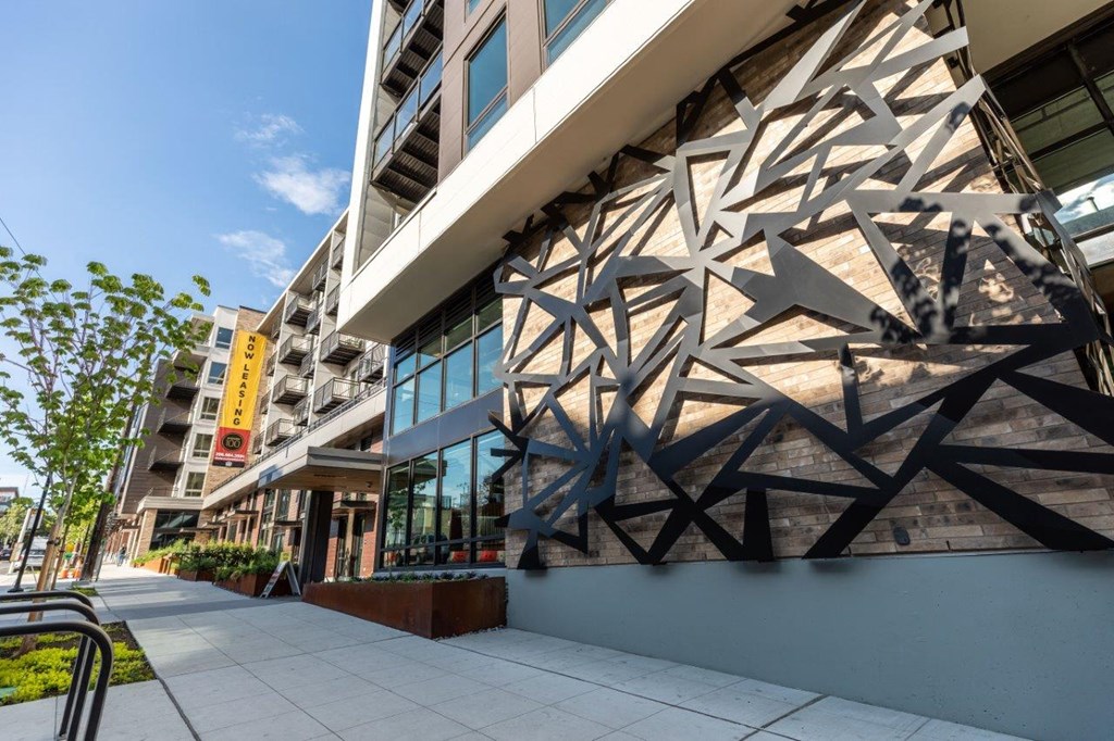 Alexan 100 Apartments Exterior