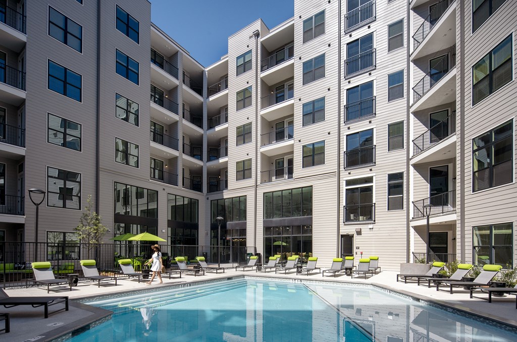 Alton East Pool Daylight