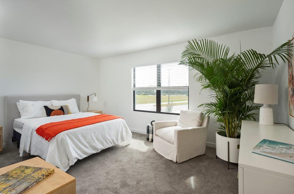 Altair by Soltura Model Bedroom