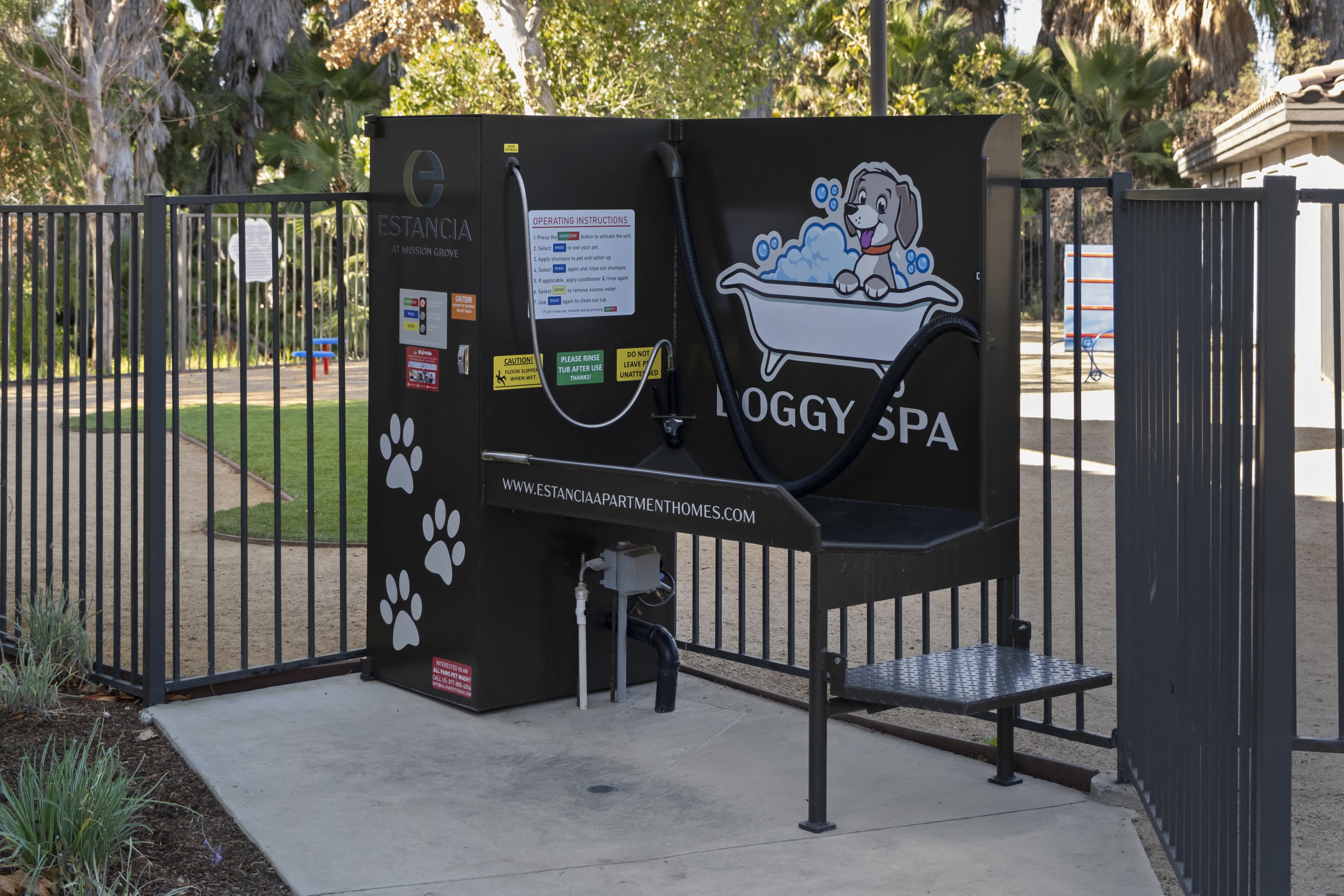 Estancia at Mission Grove Apartments Dog Wash