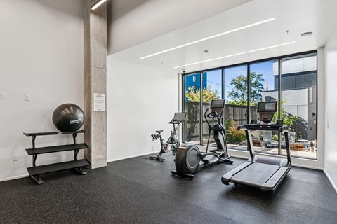 Analog PDX Apartments in Portland, Oregon Fitness Center
