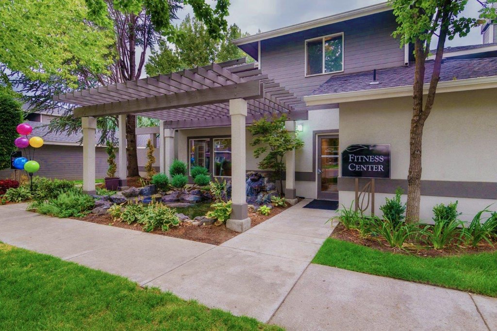 Arbor Crossing Apartments Fitness Center Exterior
