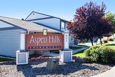 Aspen Hills Apartments Monument Sign