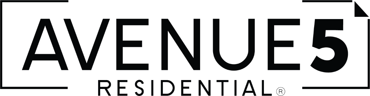 A green sign that says Avenue 5 residential.