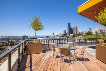 BEAM Apartments Outdoor Seating Area - Photo Gallery 2