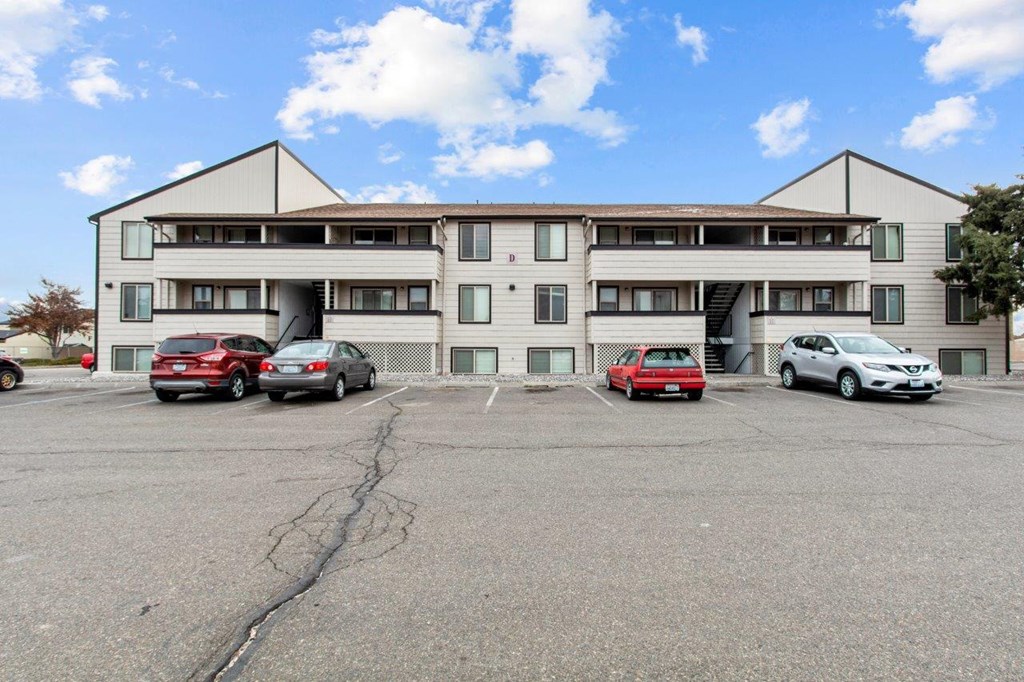 BRIX Apartments Exterior