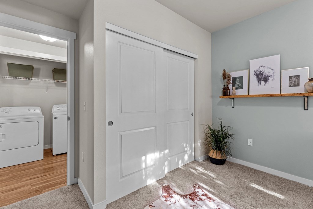 Badger Mountain Ranch Apartments in Richland, Washington Model Home Office