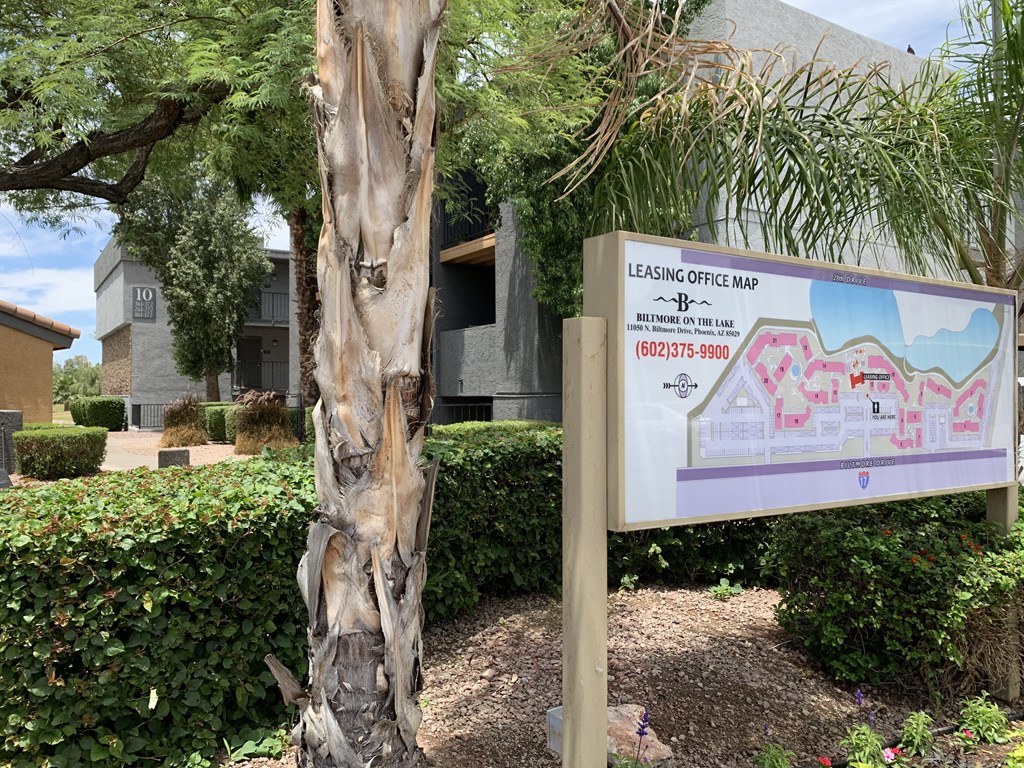 Biltmore on the Lake Apartments property map sign