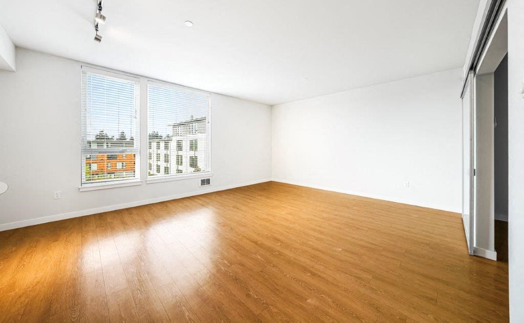 Blis Apartments Living Room