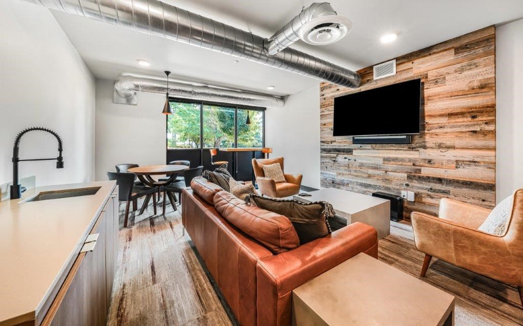 Blis Apartments Clubhouse Lounge