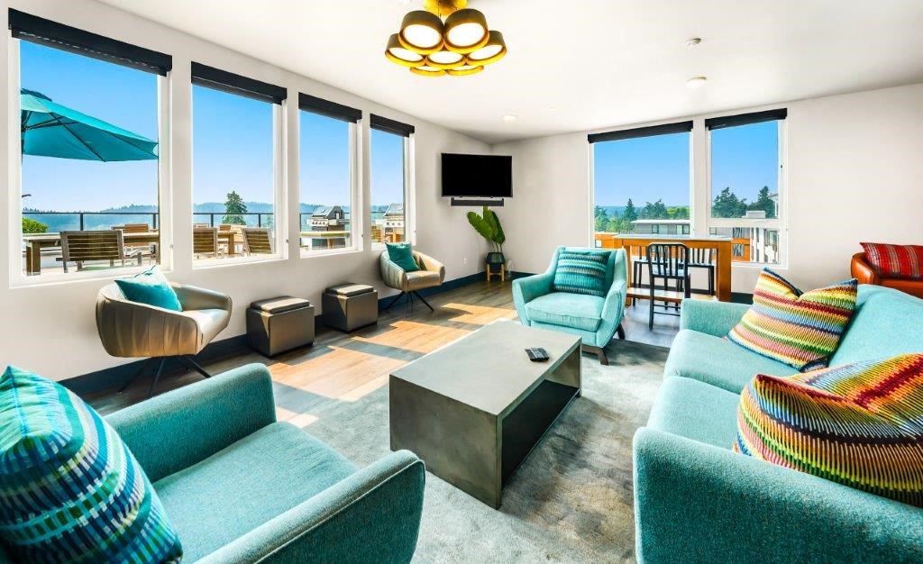 Blis Apartments Clubhouse Lounge