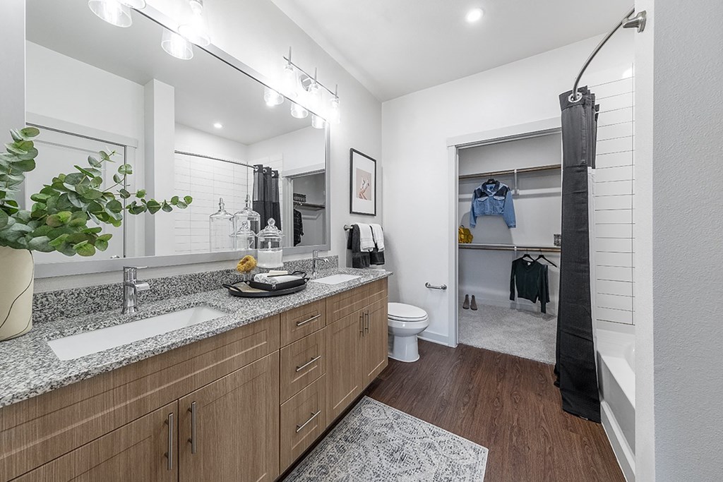 Southside Apartments Model Bathroom