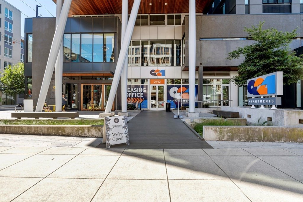 Q21 Apartments in Portland, Oregon Exterior