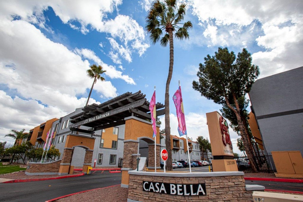 Casa Bella Entrance and Exterior