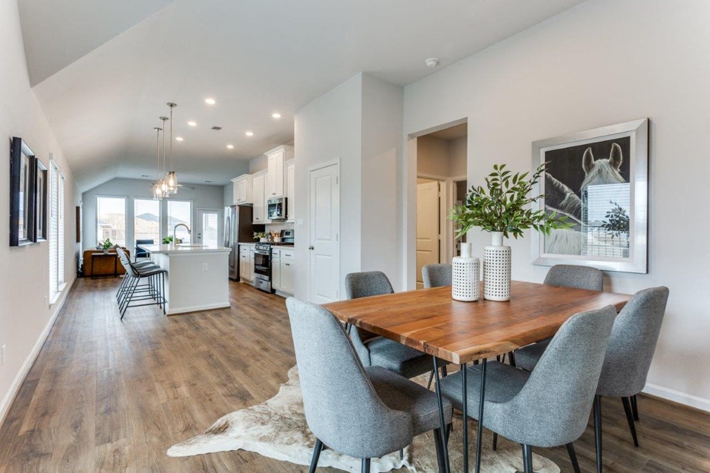 Caso Santa Rita Ranch Model Dining Area