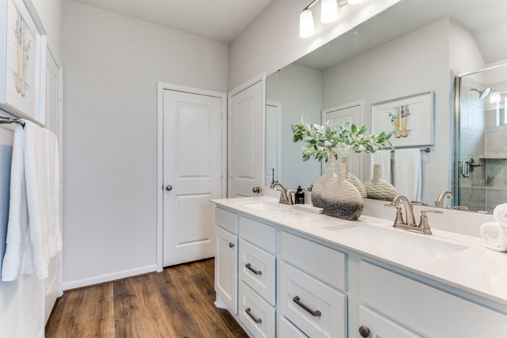 Caso Santa Rita Ranch Model Bathroom
